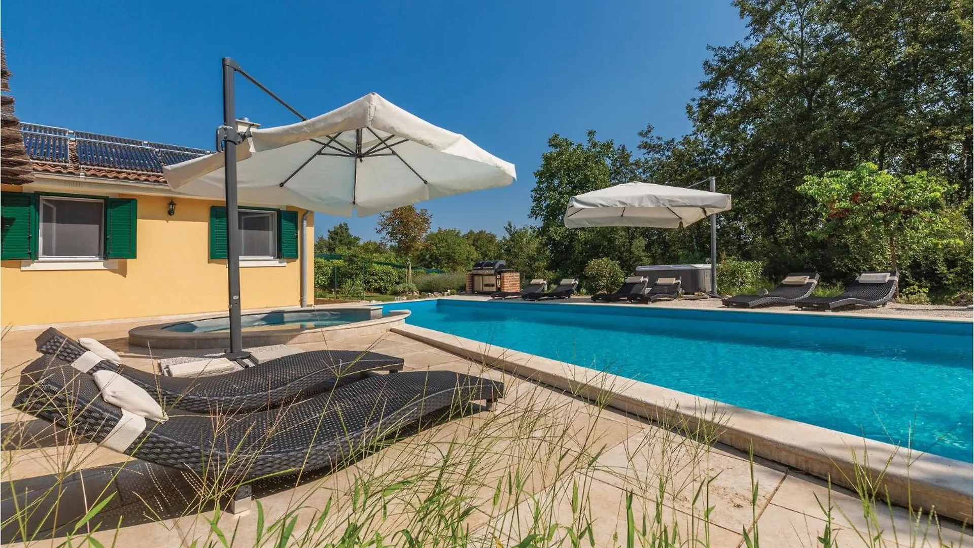 Nice Home In Rezanci With Wifi 0*,  Hırvatistan